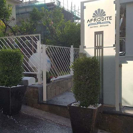 Afrodite Suites Deluxe Агрополи Екстериор снимка