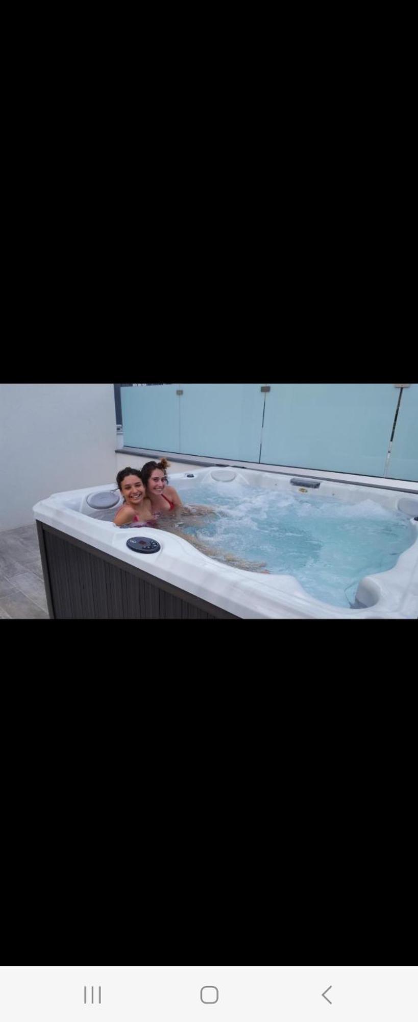 Afrodite Suites Deluxe Агрополи Екстериор снимка