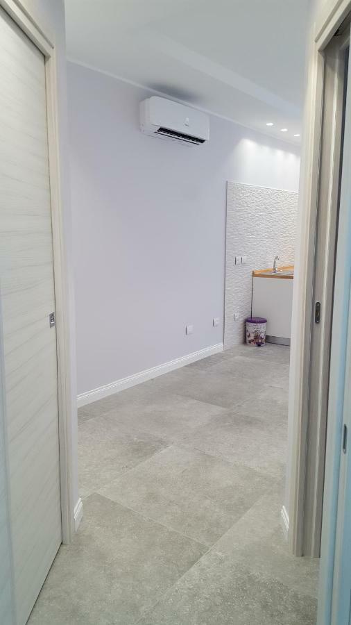 Afrodite Suites Deluxe Агрополи Екстериор снимка